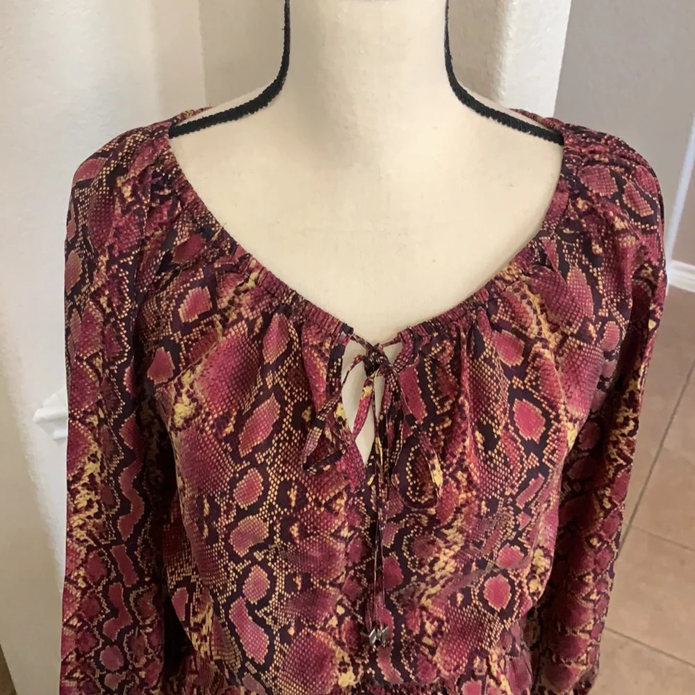 Michael Kors burgundy & blacks skin print peplum silk top Size XS
